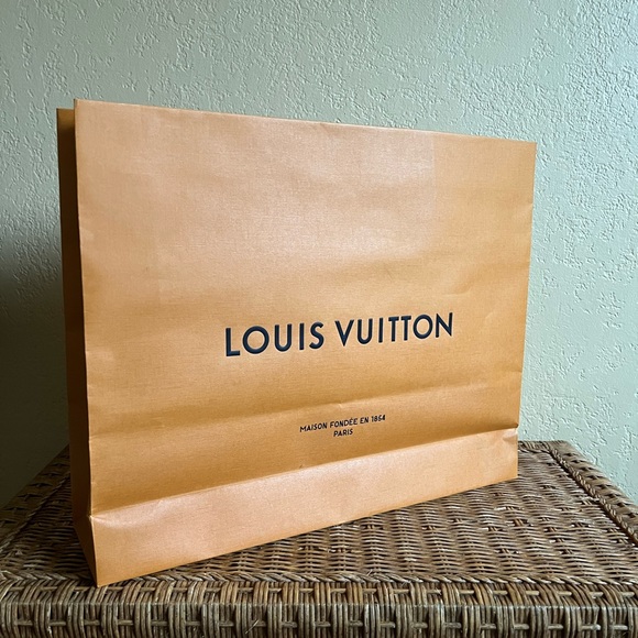 New Louis Vuitton shopping bag tote 15 x 9 x 5 - Picture 5 of 8